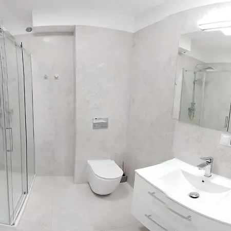 Apartment Rozy Wiatrow 2 *